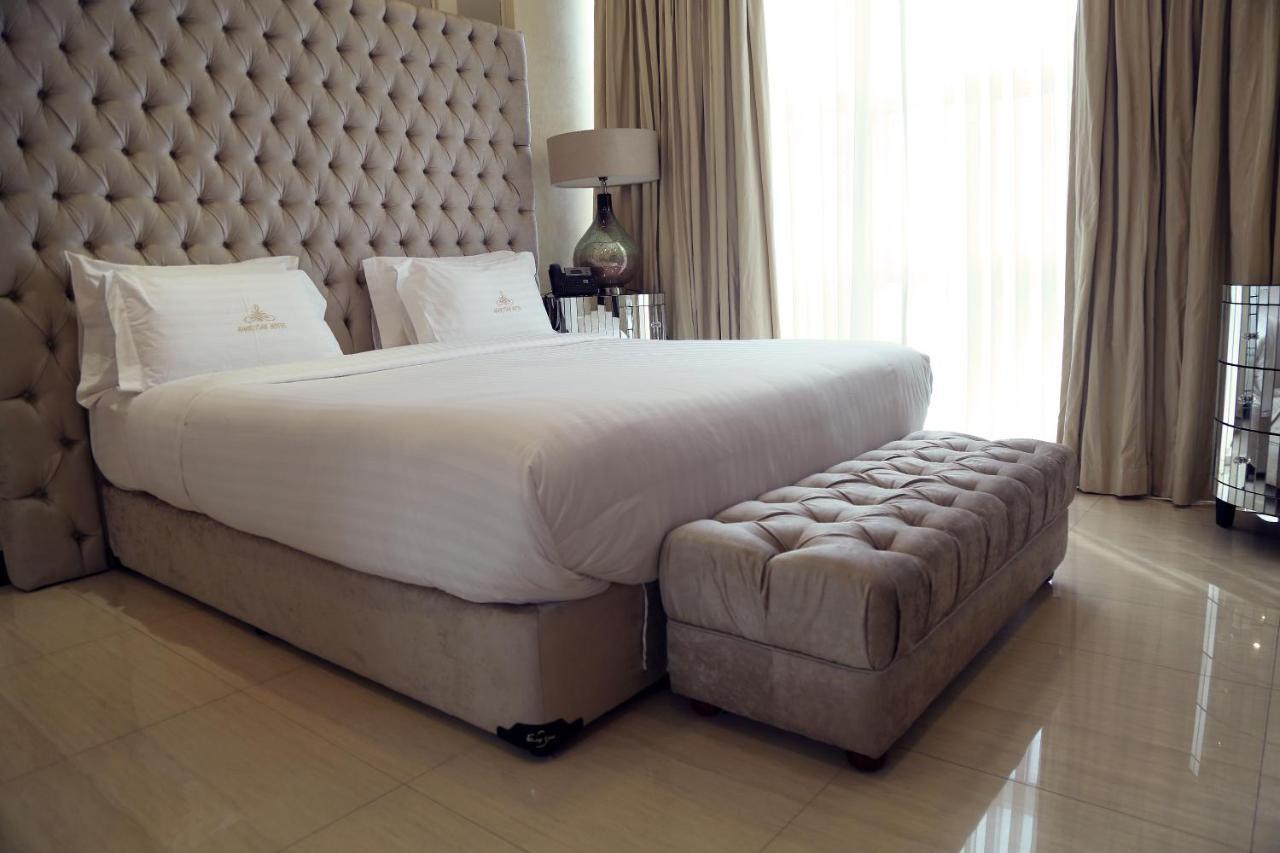 Hotel Amaritsah บราซซาวิล ภายนอก รูปภาพ