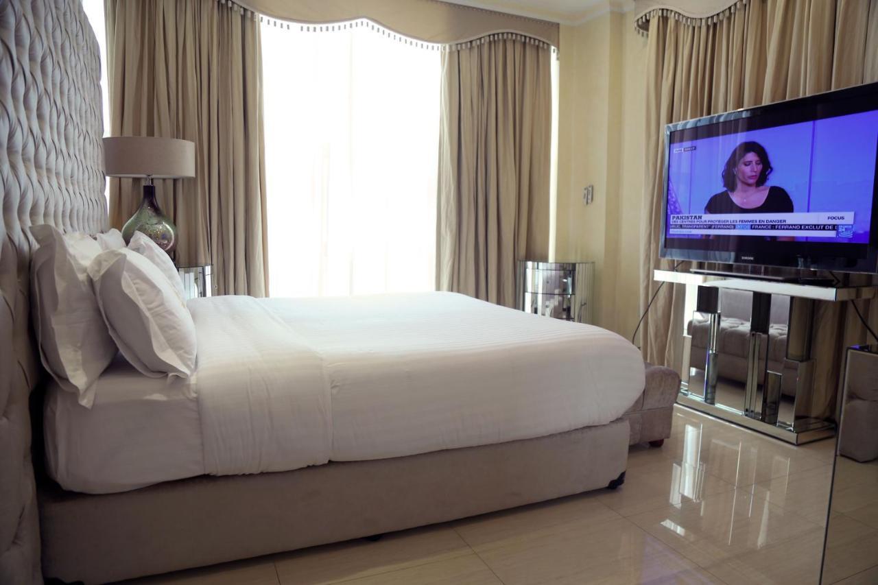 Hotel Amaritsah บราซซาวิล ภายนอก รูปภาพ