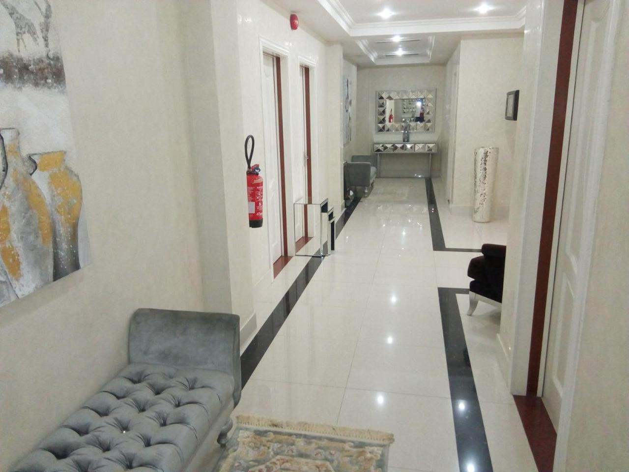 Hotel Amaritsah บราซซาวิล ภายนอก รูปภาพ