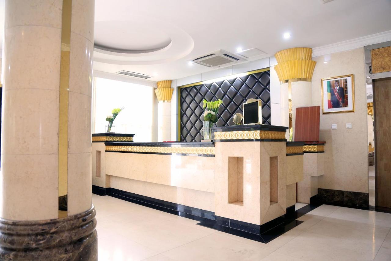 Hotel Amaritsah บราซซาวิล ภายนอก รูปภาพ